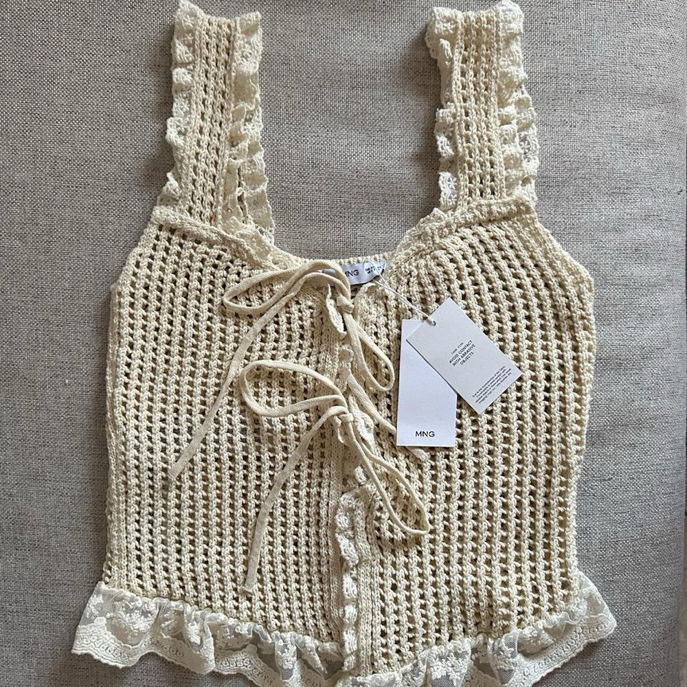 Mango Cream Knit Lace Tank Top